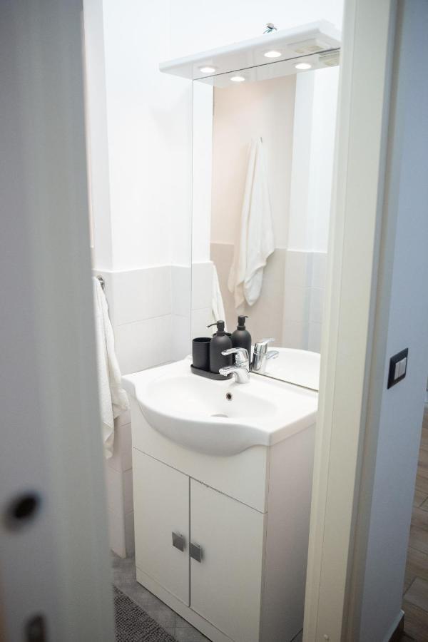 Sweet House Navigli Apartment Milan Exterior photo