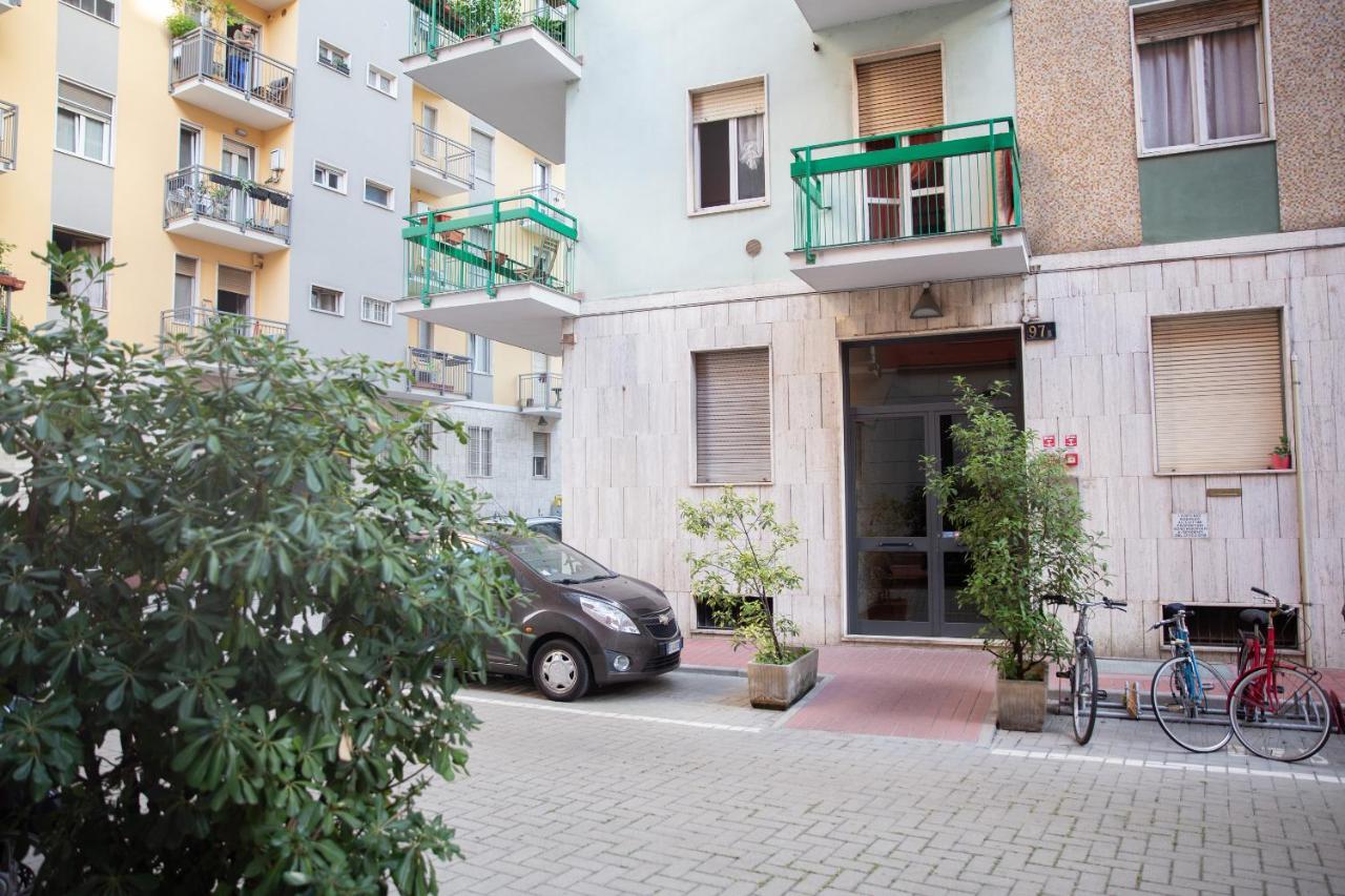 Sweet House Navigli Apartment Milan Exterior photo